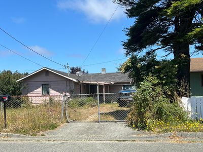 870 Murphy Ave