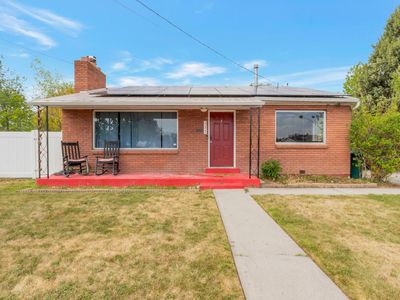 335 E 500th St N