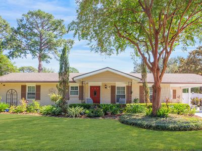104 Elm Dr