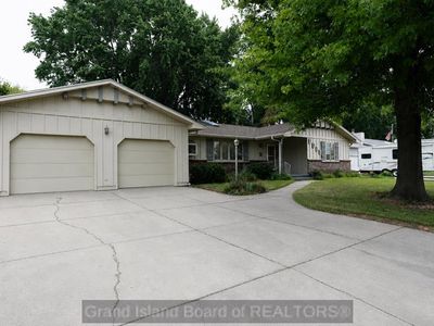 2812 Kingston Cir