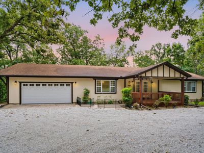1054 E Preston Lane