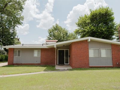 28 Eton Rd