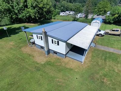 3345 Greenbrier Dr