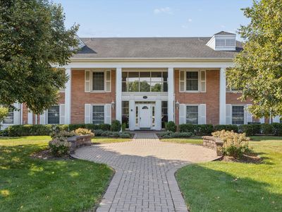 112 Carriage Way Dr APT 110A