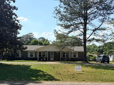 270 Harden St