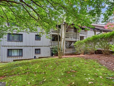 227 Shakespeare Dr Unit 301