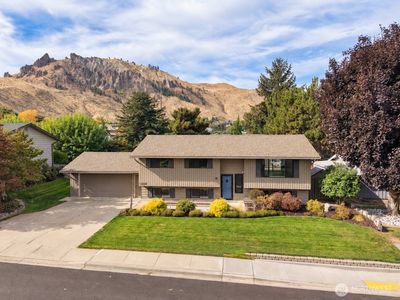 Property at 1308 Wedgewood Avenue, Wenatchee, WA