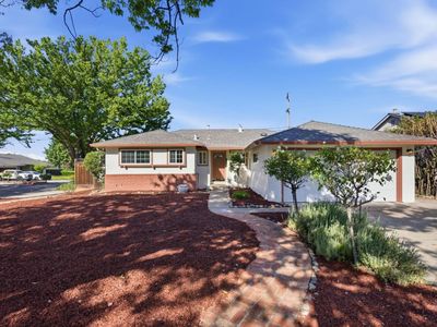 5254 Dellwood Way