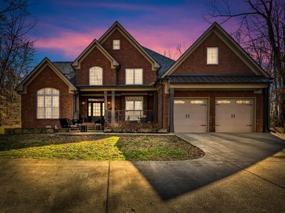 208 Scenic Dr
