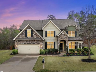 160 Sapphire Pointe Dr