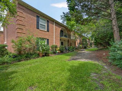 5516 Lakeshore Dr APT 604