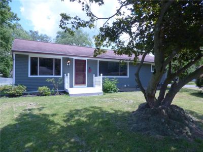 6 Forest Ave