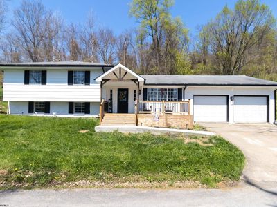 135 Celtic Dr