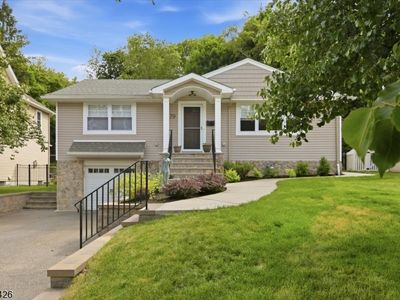 79 Winding Way