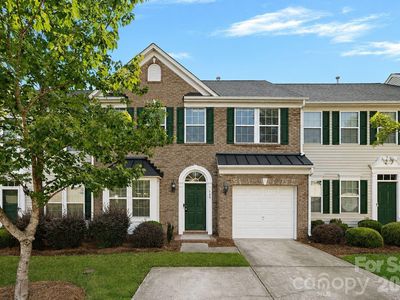 745 Prospect Ln