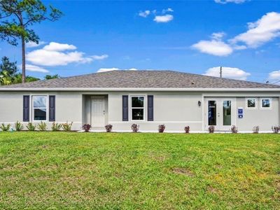 5021 NE Tradewinds Cir