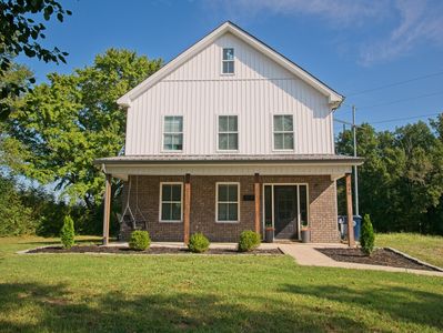 546 Green Meadow Dr