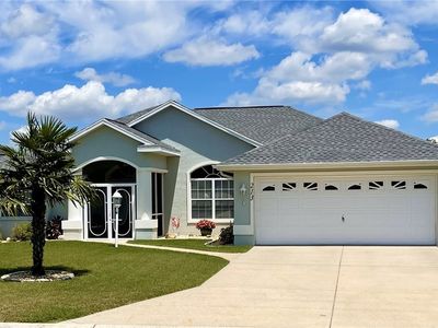 213 W Romany Loop