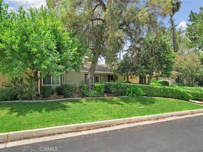 1710 Fairmont Dr
