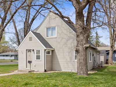 437 Linden Ave SW