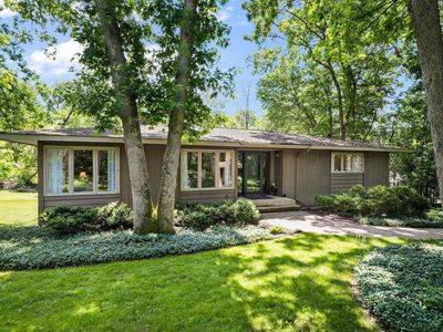 7100 Applewood Drive