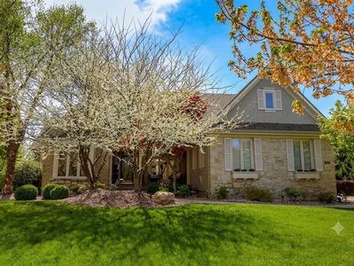 14800 Outlook St