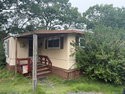 2 Periwinkle Drive