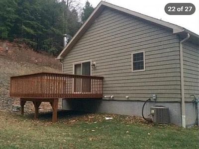 205 Cornish Hollow Rd