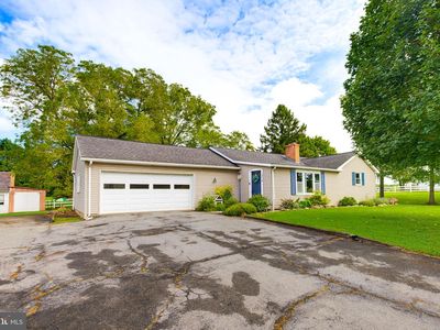 319 Frogtown Rd