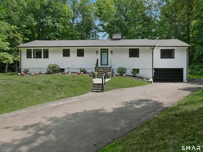24 Smoke Hill Drive