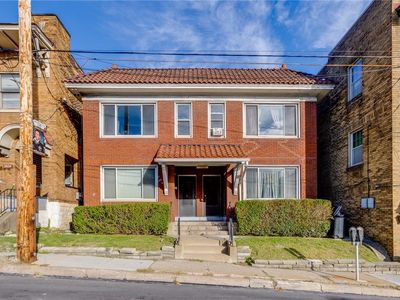 2836 W Liberty Ave