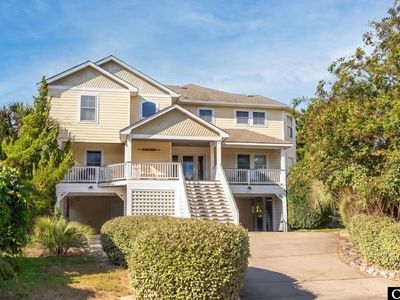 4717 Clubhouse Estates Dr