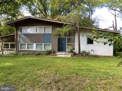 805 Harston Ln