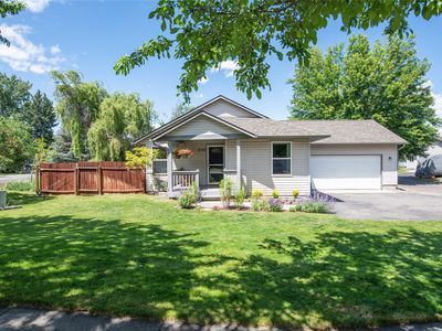 2120 Inverness Pl
