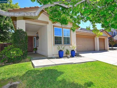 1725 Hazeltine Way
