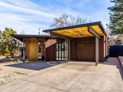 2910 S Marion Street