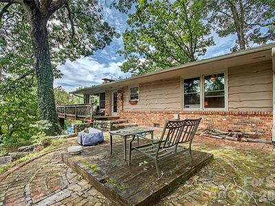 70 Dogwood Dr