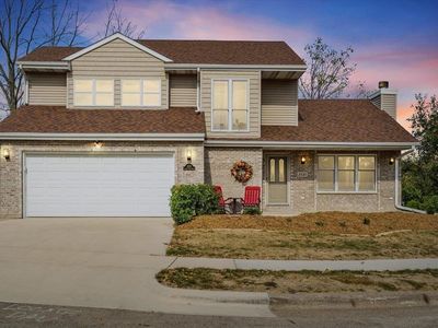 2535 Clarke Crest Dr