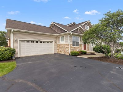 Property at 7586 Blairmore Dr, Rockford, IL