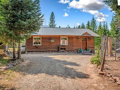 388 Trillium Ln