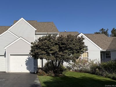 86 Turnberry Court