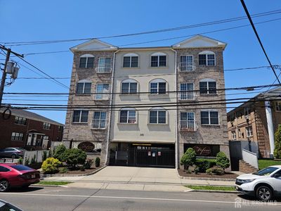 351 S Broad St #26