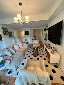 10902 NW 83rd St APT 207