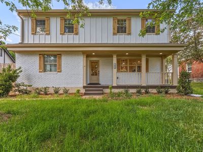 1425 Shelton Ave