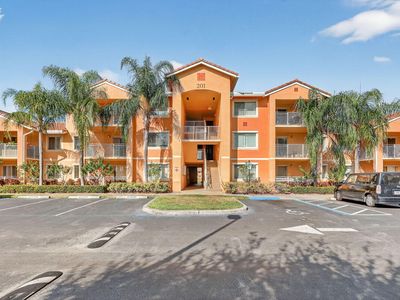 201 SW Palm Drive #201