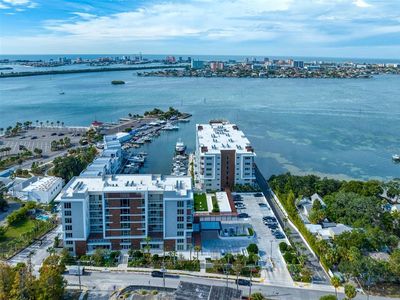 900 Osceola Ave N #401