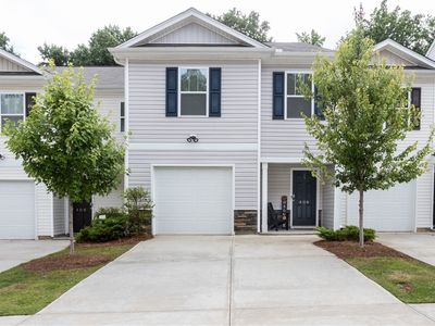 Property at 406 Oakmont Valley Trl, Seneca, SC