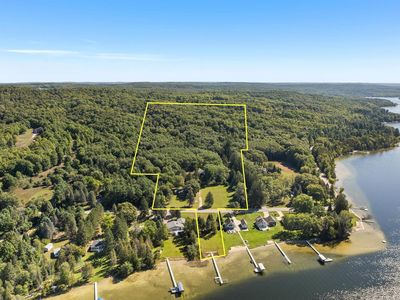 418 N Intermediate Lake Rd
