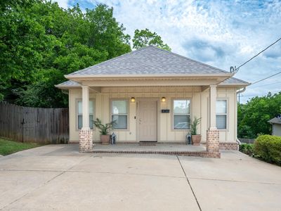 318 Rice St