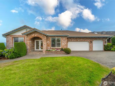 4210 Crystal Lane Loop SE